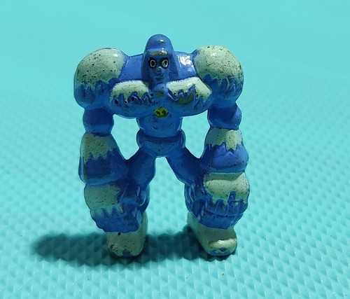 Big blue monster - monster, tiny